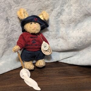 Boyds Bears Camp Beari Briar Emily Plush with Red and Blue Outfit